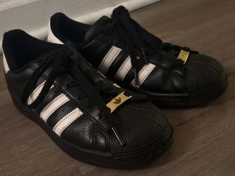 SIZE 5 US Adidas Superstars (Black with custom adidas tag)