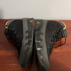 Air Jordan 9 Retro University Gold