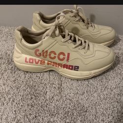 Gucci Shoes 
