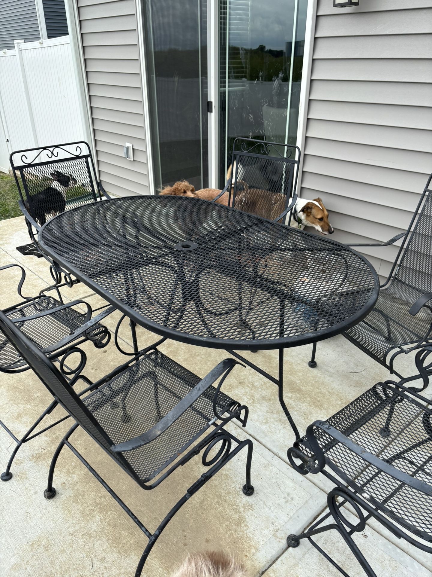 Patio Set In Great Condition