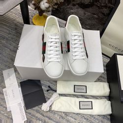 Gucci Ace Sneakers 76 