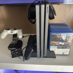 PS4 1TB With Lot Of Extras