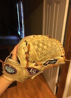 Baseball glove
