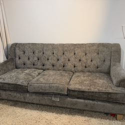 Raymour and Flanigan Vintage Couch