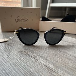 NEW IN BOX - Sonix Quinn Black Sunglasses - Women’s Sunglasses
