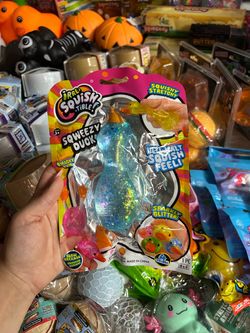 Viral Duck Squishy