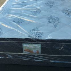 Brand New Queen Size Pillowtop Mattress Included Box Spring.