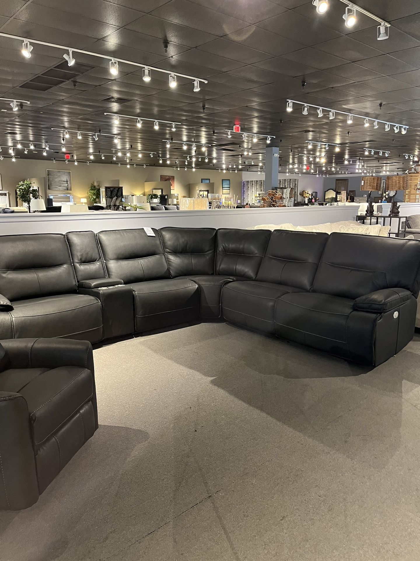 6pc Power Reclining Sectional 