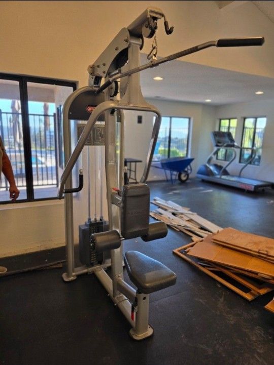 Star Trac Dual Lat Pull Down Seated Row Gym Equipment Exercise Fitness Weight Machine
