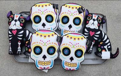 NEW HALLOWEEN OR DIA DE LOS MUERTOS DECOR