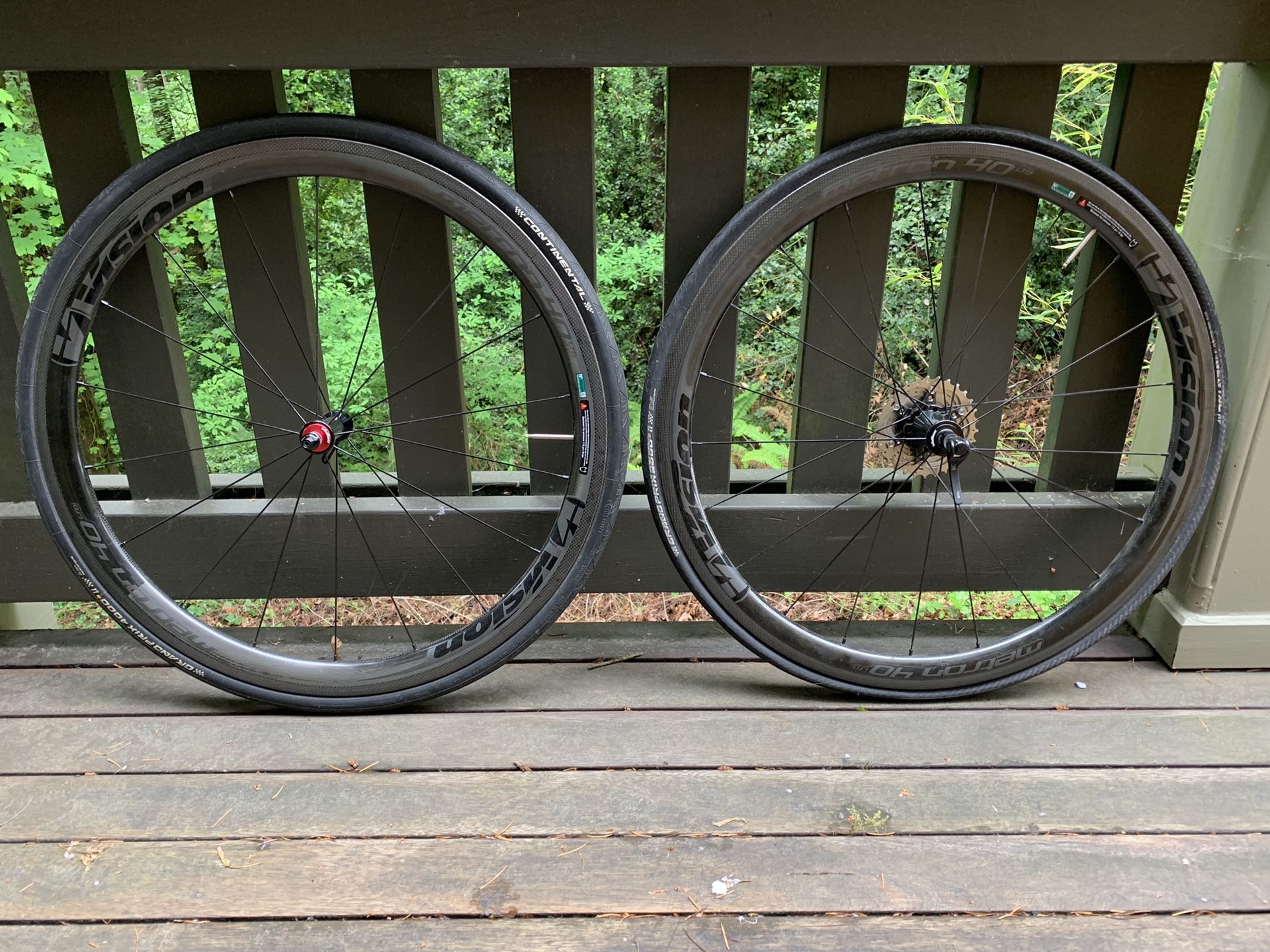 Vision Metron 40 carbon clincher wheelset