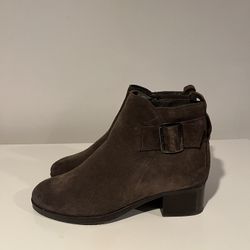 Women’s Brown Suede Clark’s Ankle Boots