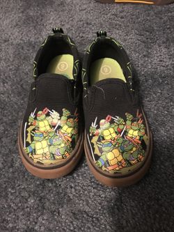 TMNT slip ons toddler size 9