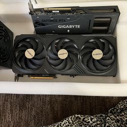 GIGABYTE Gaming GeForce RTX 4090 24GB GDDR6X PCI Express 4.0 x16 ATX Video Card GV-N4090GAMING OC-24GD