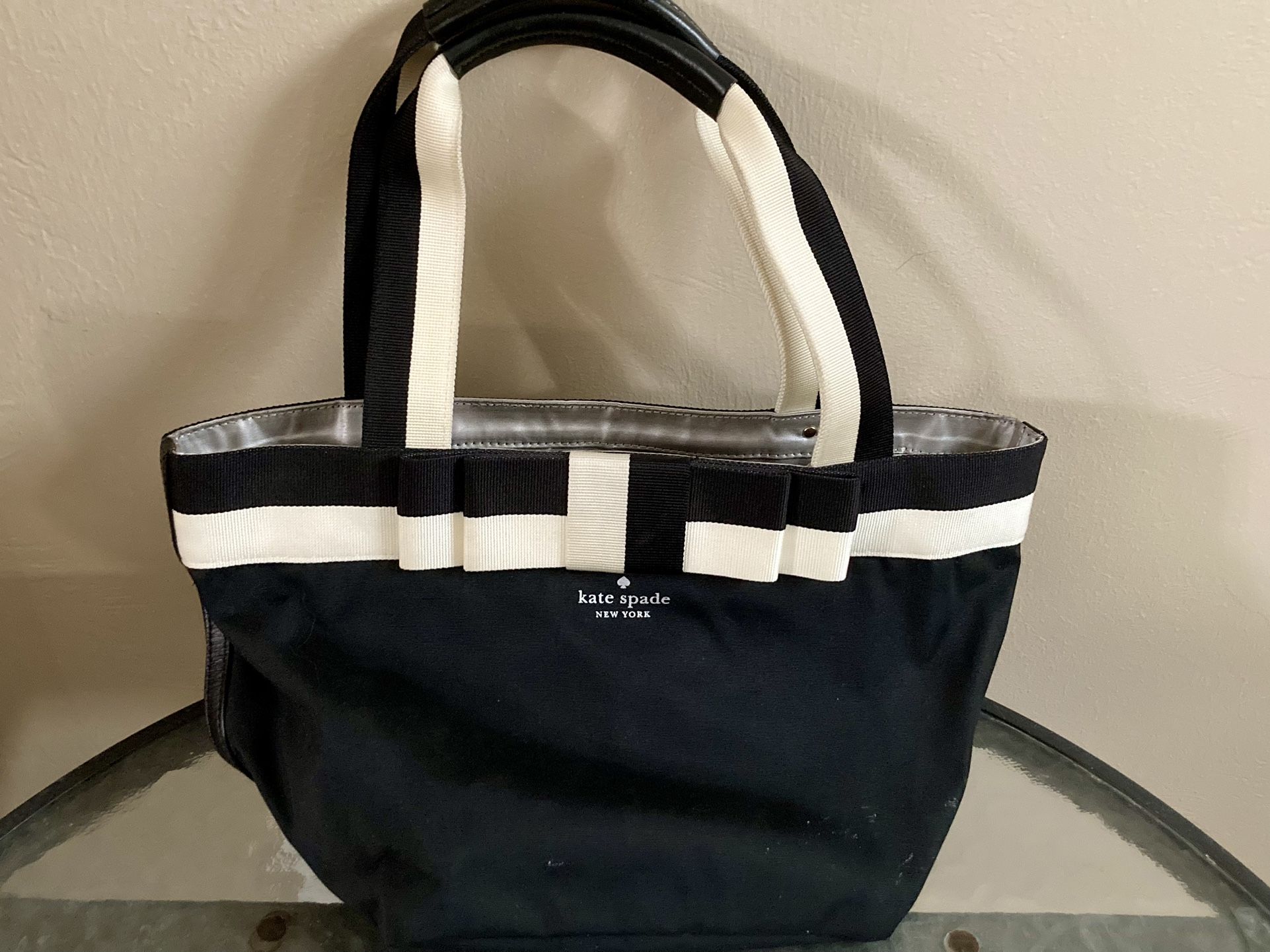 Kate Spade New York Bag