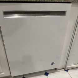 Kitchen Aid Ultra Quiet Dishwasher 