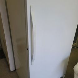 KENMORE  17.5 cubic Foot Freezer 