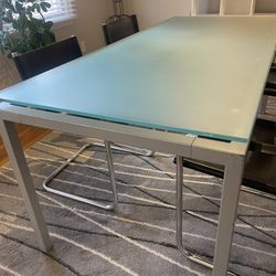 Glass Top Dining Table 4-6 Contemporary Chairs 