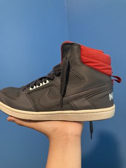 Nike Women Delta Lite Mid Size 7.5
