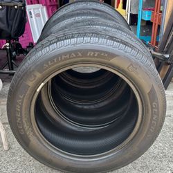 Set of 4 Used Tires General Altimax RT43 215/55R16. About 60% Tread. 