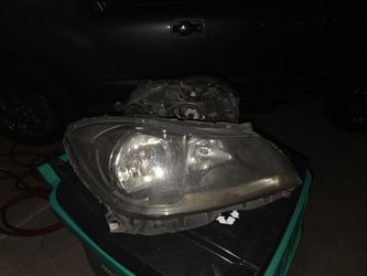 12-15 Mercedez c250 Front passenger side headlights