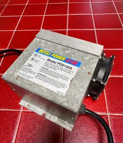 Inteli Power 9100 model PD9140A Progressive Dynamic 40amp Converter