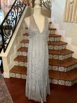 Candalite Silver Lace Sequin Sleeveless Maxi Gown, Large