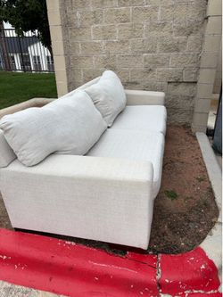 FREE off white great sofa nice !!!