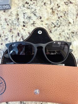Ray ban