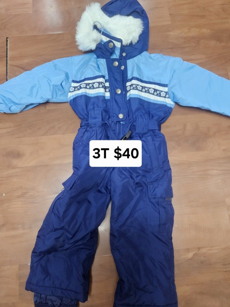 Snow Clothes ☃️ Different Prices