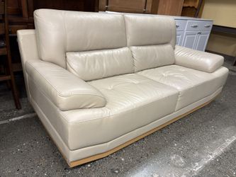 LIVART Vintage Cream Leather Low-Profile Sofa