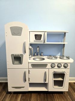 Toddler Play Kitchen