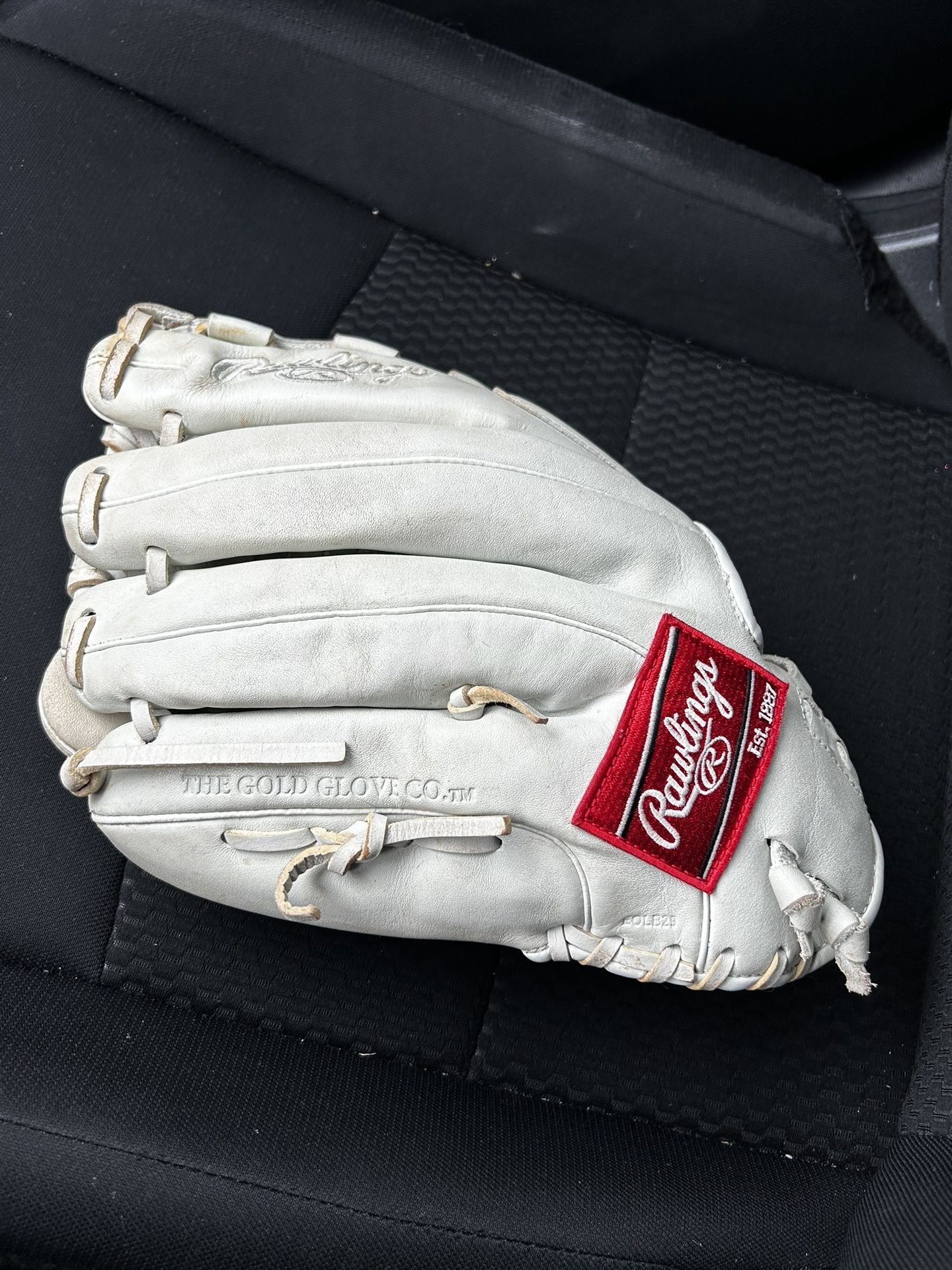 Rawlings Softball Glove