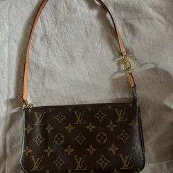 Louis Vuitton Purse