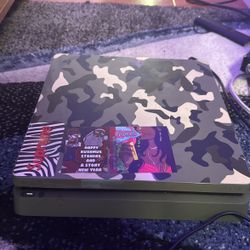 Ps4 Slim (camo Skind)