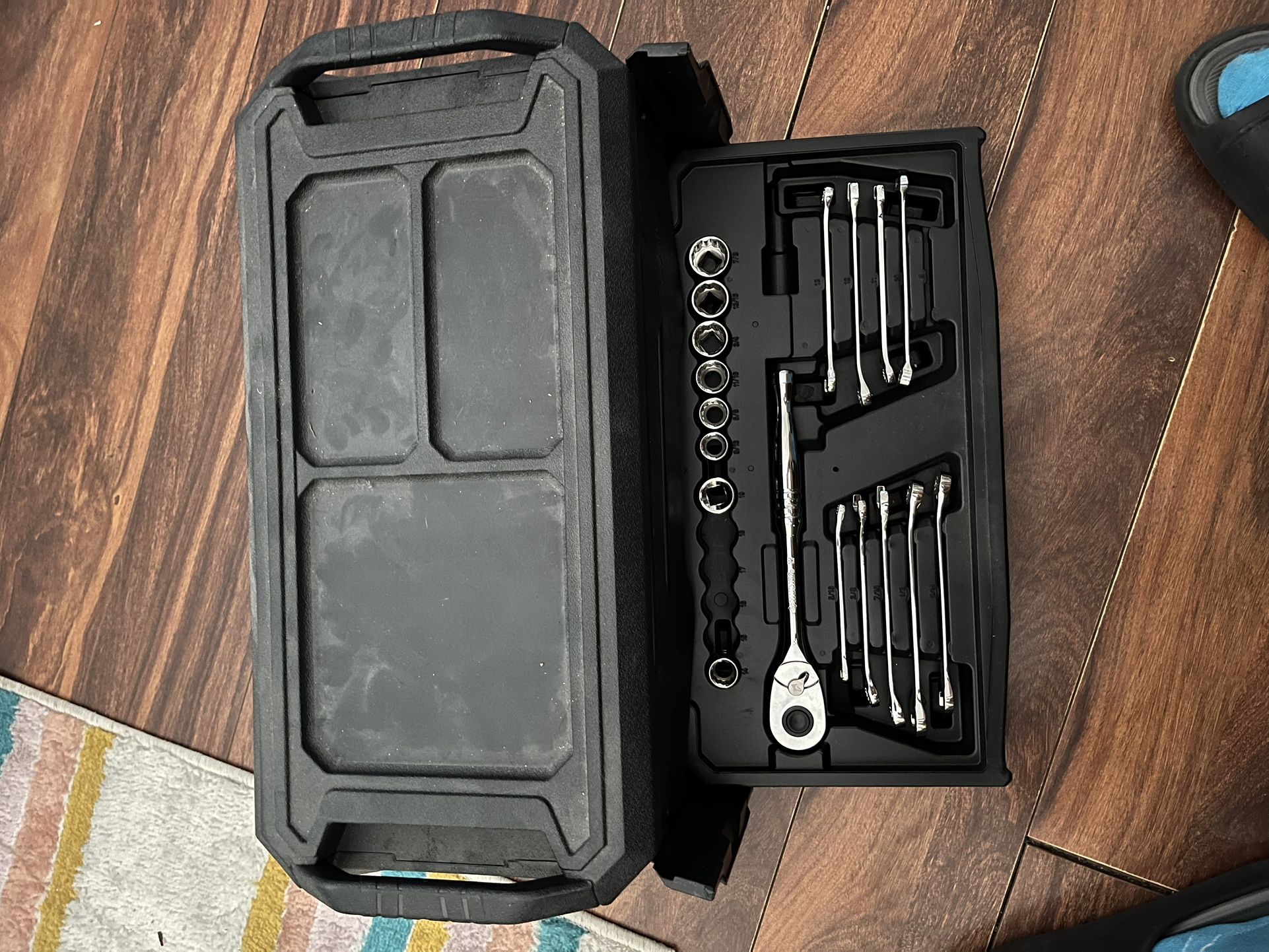 Husky Ratchet Set