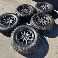 Set of (5) 18x9 Fuel Rebel For 5x150 Toyota Tundra and Land Cruiser On 33” Off-Road Mud-Terrain Tires