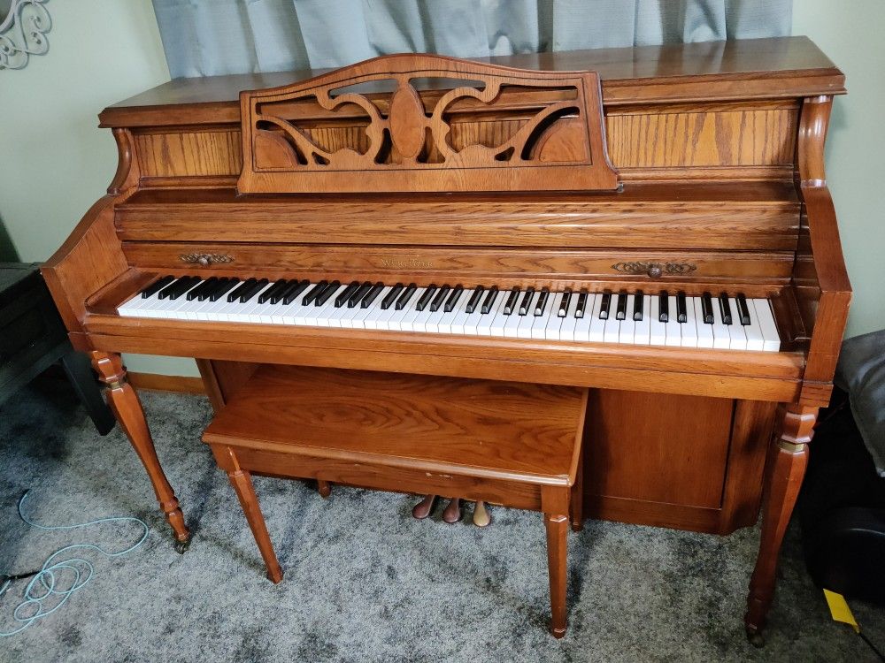 Wurlitzer Upright Piano 1(contact info removed)