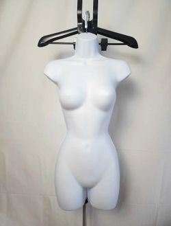 Female torso mannequin for clothing display