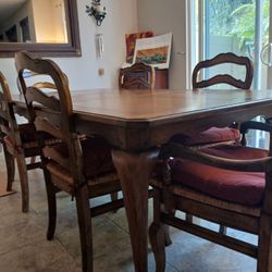 Dining Room Set Beautiful High Quality