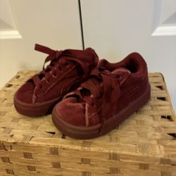 PUMA Red Velvet Suede Unisex Kids' Shoes 4c