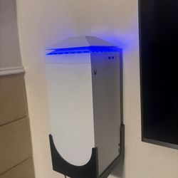 Xbox Series X, Self Cooling Fan, Wall Mount, 5 Controllers