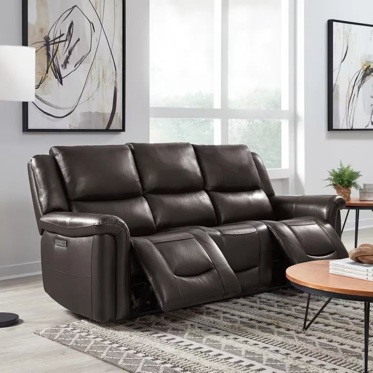 Leather Power Reclining Sofa with Power Headrests，$400