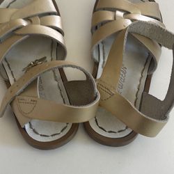 Saltwater Sandals Toddler Size 9