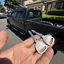 Llaves De Autos / Car Keys And Remotes 