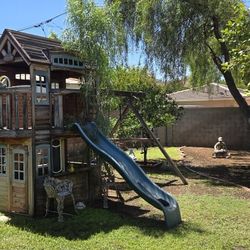 Kids Swing/ Play House