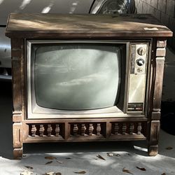 Vintage Television 