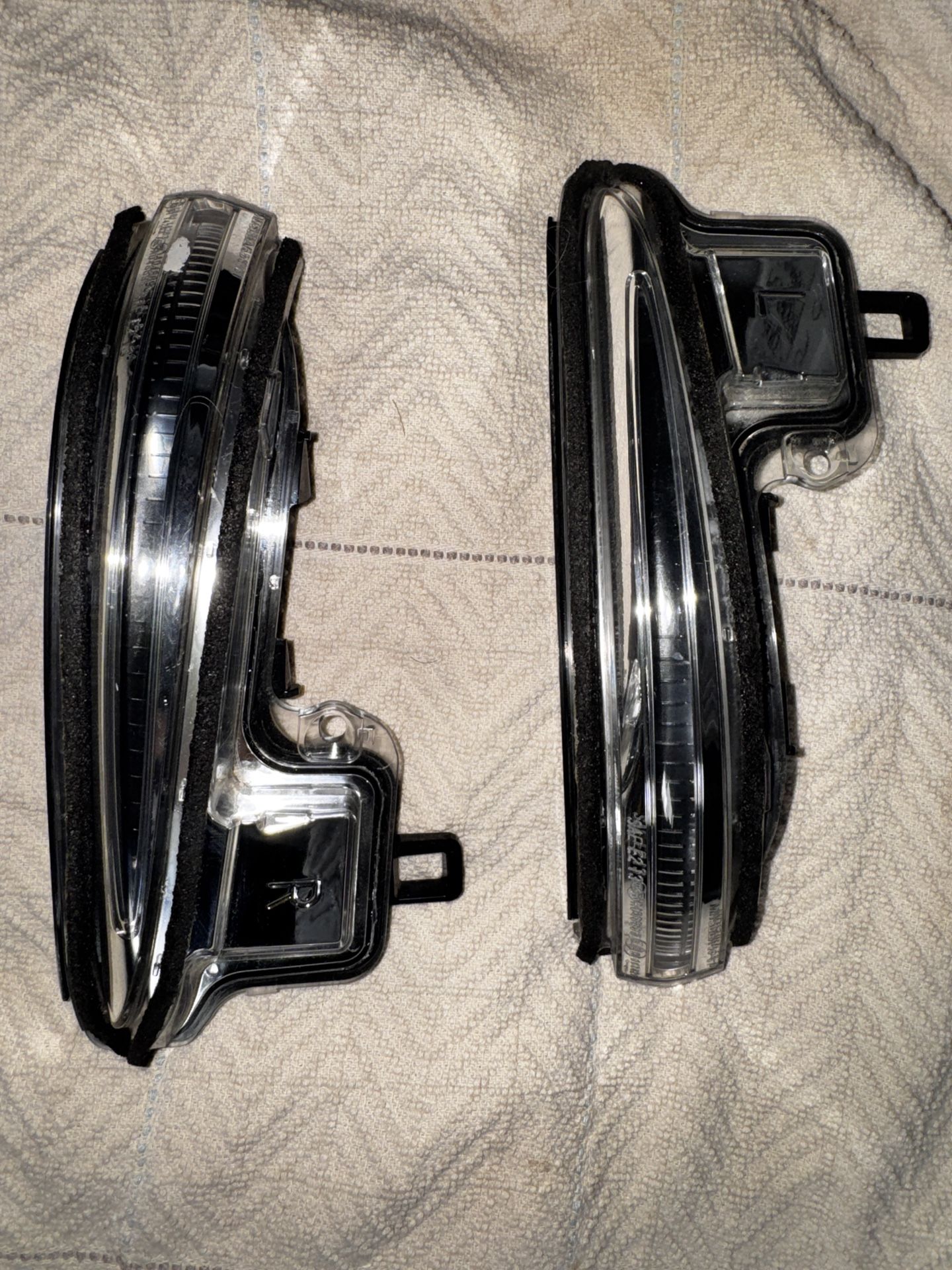 2017 OEM Tacoma Mirror Turn Signals