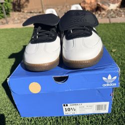 Adidas Samba LT / Mens 10.5 / Black And White