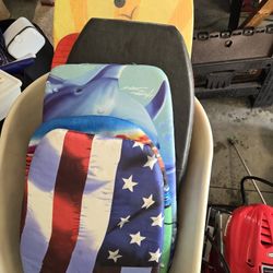 Body, boogy boards